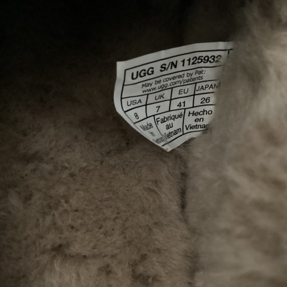 UGG Ascot Corduroy II Driver (Men), size 8 - Picture 13 of 15